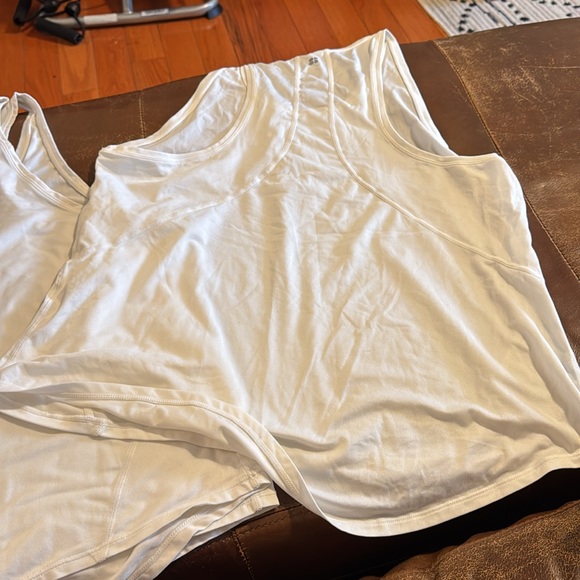 Bundle of Sweaty Betty Tank Tops- white L - Picture 3 of 3